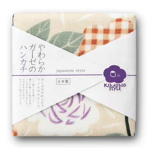2011 Good Design Award winning towels with Japanese kimono motifs.