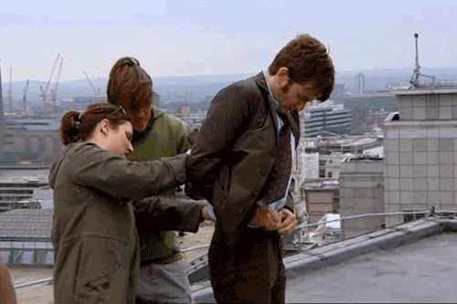 mizgnomer:  Helping dress David - on the set of Doctor Who(…okay, so usually it’s fixing his microphone or special-effects harness, but it’s still helping him get dressed) 