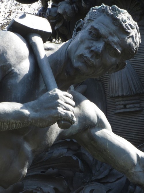 bloghqualls:  Jules Dalou (1838-1992)Triumph of the Republic, 1879-99Detail: Work - Bronze