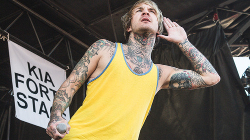 xxbrutalvocalsxx:  craig owens