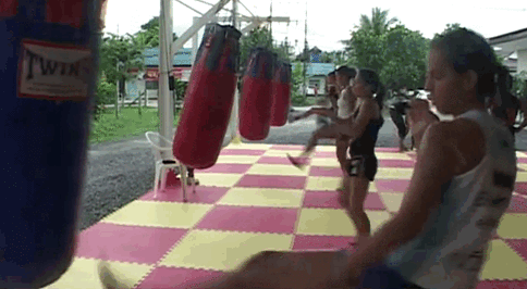 fitnessua:  Martial arts: Muay Thai Training Session. (x)