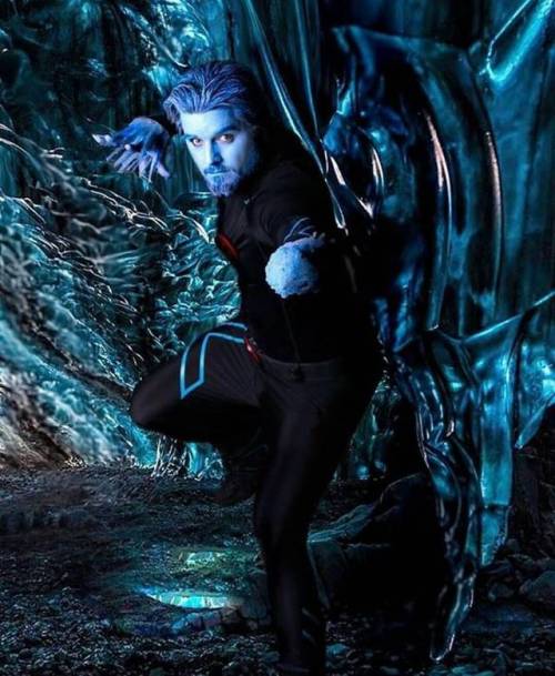 Mutant and proud. ❄ : @spryaway  #iceman #xmen #cosplayer #nerd #icemancosplay #xmendaysoffuturepast