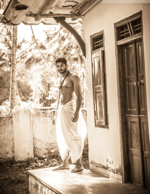 Sex beautyofindianmen:  Jay, a traditional Keralite. pictures