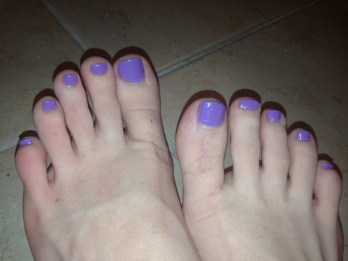 itsallaboutthetoes: gatewaydrugtolove: It’s all about the TOES.