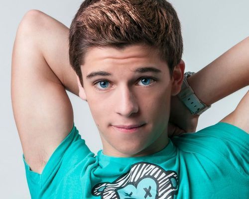 canadianandgay:  Sean O’Donnell <3