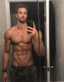 heavenlymodels:  Christian Hogue (@official_hogue)