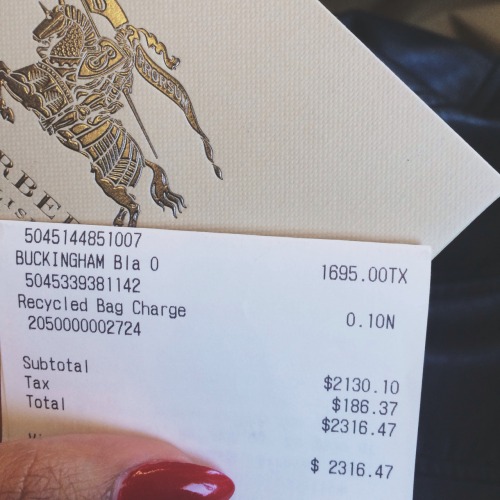 sassysugarnyc:  sucrelux:  sassysugarnyc:  sucrelux:  sassysugarnyc:  My wonderful weekend with R. He got me a Burberry mid length jacket. I love it, and a cashmere scarf that was 蹓 and I kinda feel guilty about lol. We stayed at a hotel spa and got