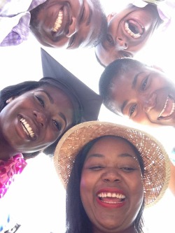 thefaultinourhoods:  Let’s start things off right! Pure joy from college grads. Black excellence. I love our fam.
