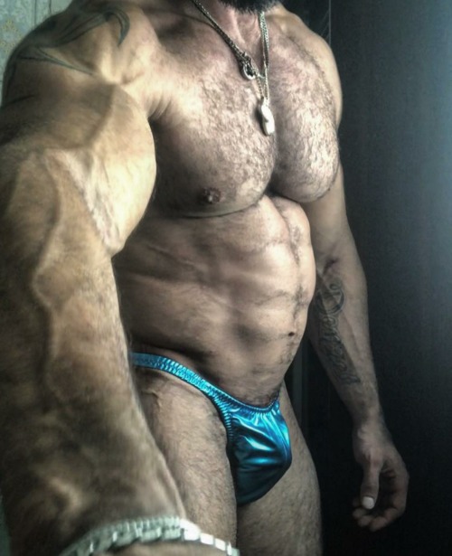 Yes! This Hot Picture Of Jorge Denzel Is Beautiful. That Package Though
