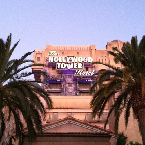 Day 3: Disney Attraction - #TowerofTerror #tot #31daysofmagic #31dayphotochallenge #augustdisneyphot