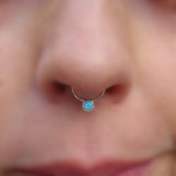 afatfox:  gorgeous septum jewelry by Holylandstreasures