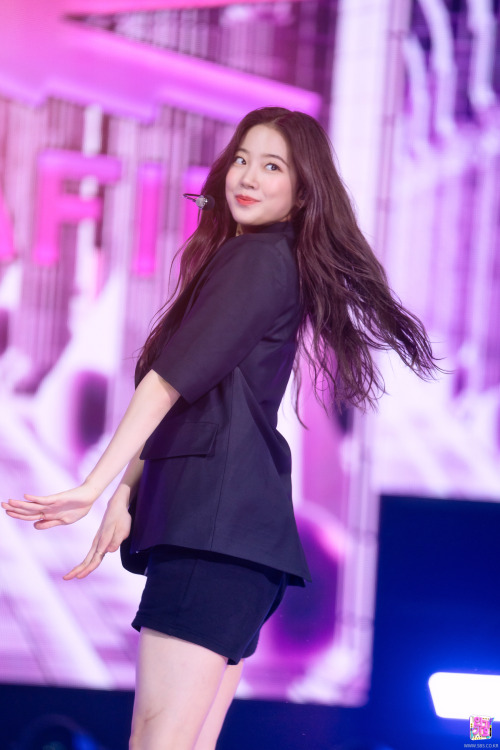 Kazuha (Le Sserafim) - SBS Inkigayo Pics [Part 2]