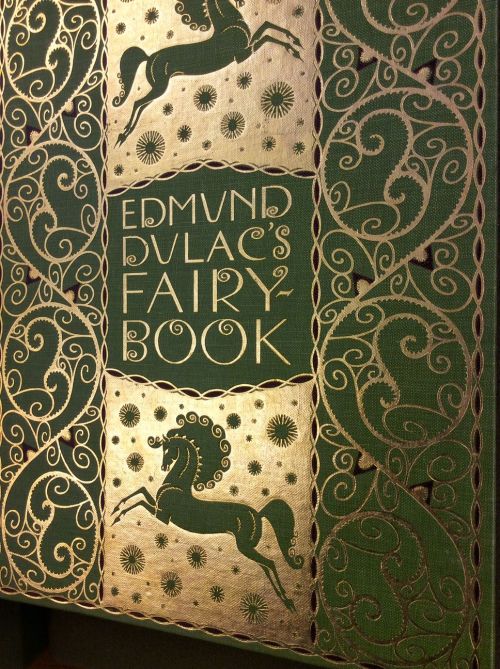 multcolib:On these rainy Portland days, we all need a little color that Edmund Dulac offers us with 