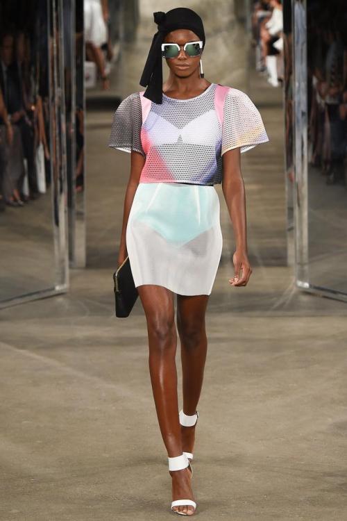 modelmeth:  Spring 2015 Ready-to-Wear Milly 