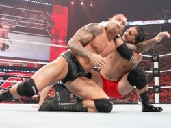 rwfan11:  …. if this were bulge vs bulge…..I’d say Orton won!……he always does! :-)