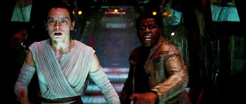 daisyskywalkrs:What’s a rathtar?They’re big and they’re dangerous.
