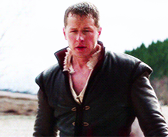 everthehero:  rumplestiltskin: part-time fairy godmother, part-time stylist 