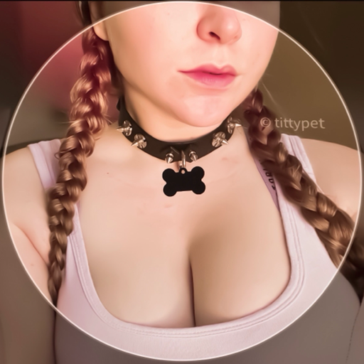 tittypet:rub my belly (and maybe my tits