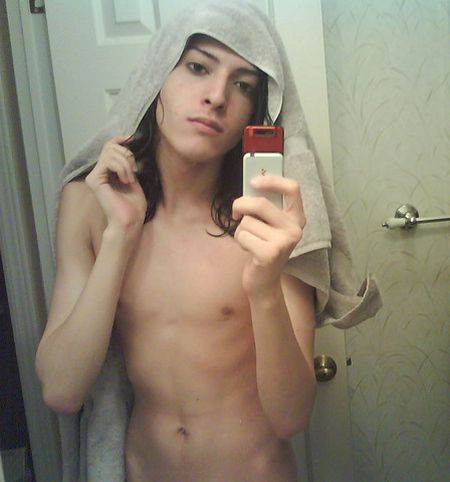 femboyfever:  A.L.O.Perv