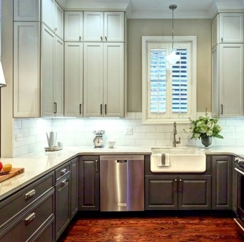 Farmhouse Kitchen - Great RoomExample Of A Mid-sized Farmhouse U-shaped Dark Wood Floor Open Concept