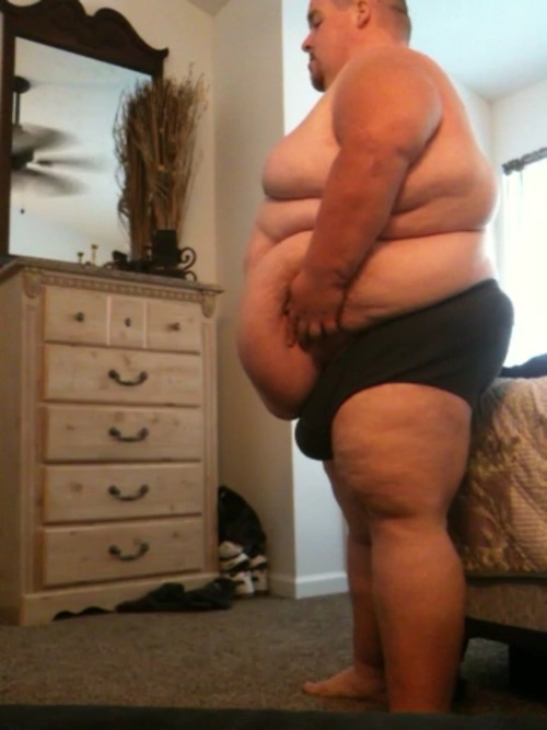 xtubegene:  A lot of belly