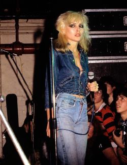 vintageruminance:  Deborah Harry - 1979 