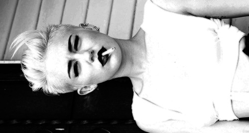 fierrrrrrce:  http://fierrrrrrce.tumblr.com/ 