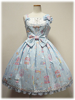 lolibunnie:  Hi everyone, I’m selling my Angelic Pretty Magical Etoile and Memorial Cake JSK on EGL 