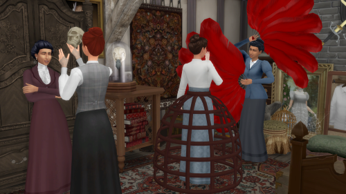 24th May, 1910- Windenburg House(Part 1)In one of the trunks they found a treasure trove of headdres