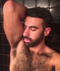 yummyhairydudes:For MORE HOT HAIRY guys-FOLLOW