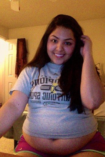 fatgirlbellylover:    Fat bellies are AWESOME! :)  