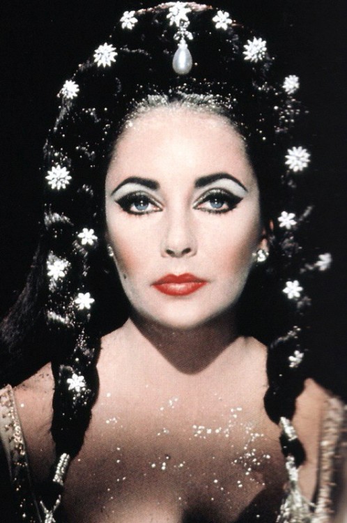 Elizabeth taylor eyes