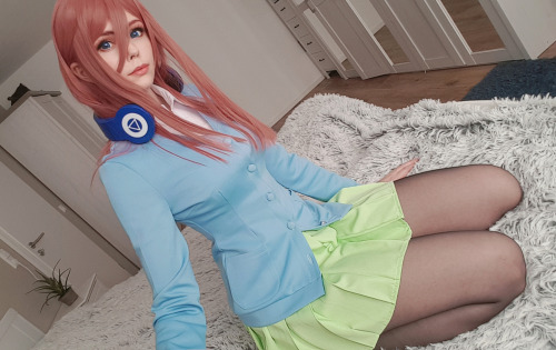 My Miku Nakano cosplay  <3cosplayer me http://facebook.com/calssara.cosplay http://instagram.com/