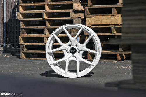 Flow-Form VMR V803 Pearl White VMRWheels.com 