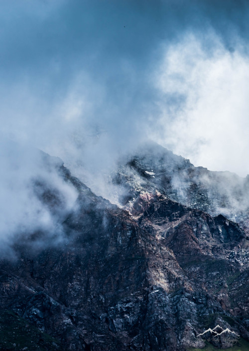 visionsandvistas: Malika Parbat (Queen of Mountains) (Malika Parbat el. 5,290 metres (17,356 ft) is 