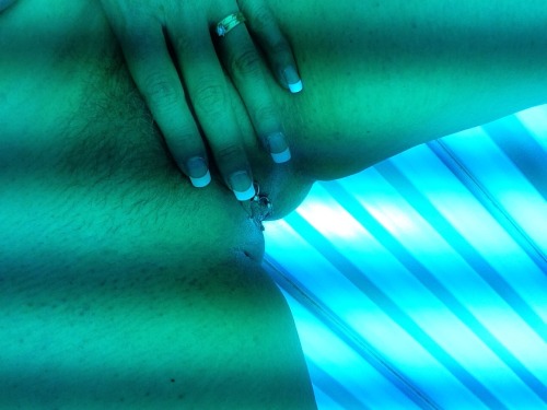 milfaubrey:  As requested proof that i Tan in the Nude lol 💗💗💗💋💋💋💋💋 Aubrey