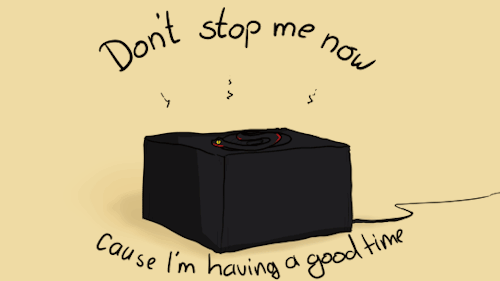 ineffablelovebirds:Had a talk on discord about snakey Crowley bouncing on a speaker, the way slime d