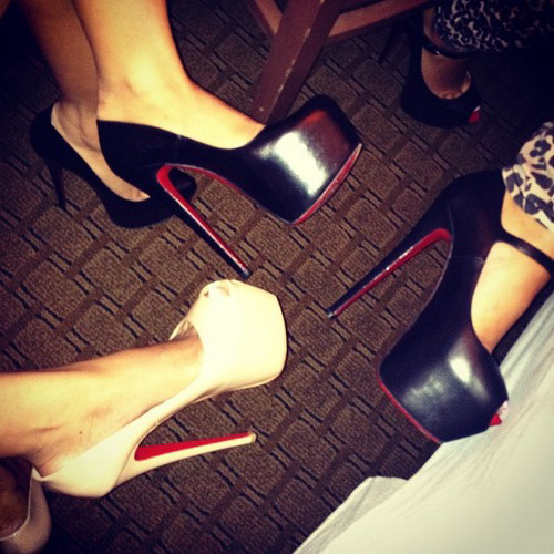 Amigas.