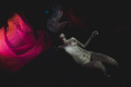 ”Between Sleep and Waking”Lilith Kundalini underwater in Palos Verdes, CA. September 2016