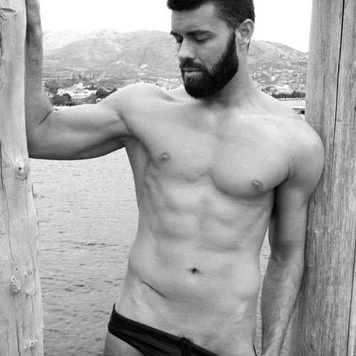beardburnme:  “#me #model #muscle #bear #beard #beardedman #bestoftheday #bodybuilding #hot #hotman #hairyman #picoftheday #photooftheday #sexyguy #muscled #omg #life #girl #man #boy #woman #instamood #selfie #woof #fashion #instagram #like4like #fitness