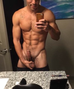 Hairy Guys & Big Cocks