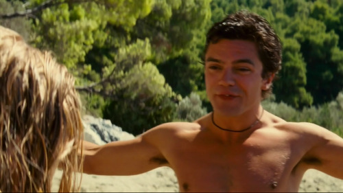auscap:  Dominic Cooper - Mamma Mia! 