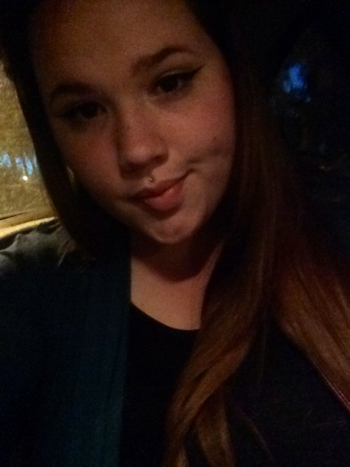 buttfuckbabe:  😇  That smirk though