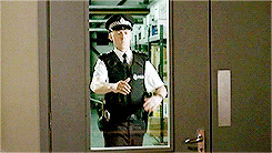 theworldofcinema:  Outtakes/Bloopers from Hot Fuzz 