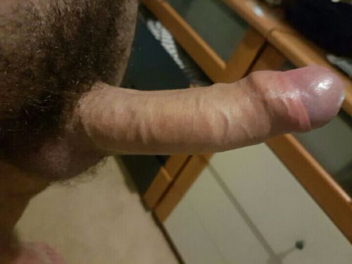 cumandforeskinlover: unsub88: A gratuitous penis pic for you all. Hope you’re having a good we
