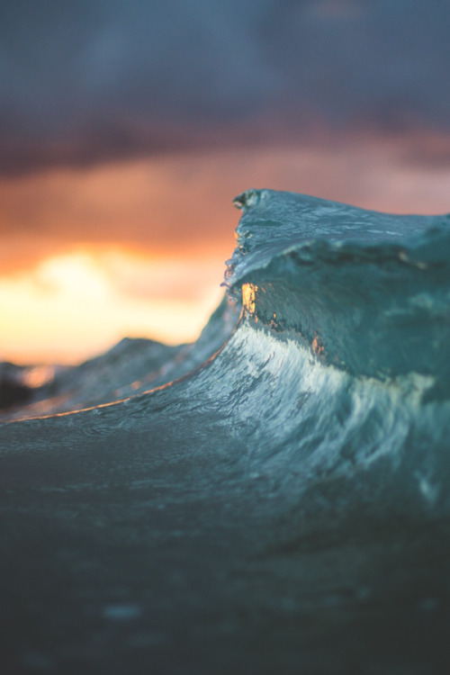 visualechoess: Fiery Sky, Icy Water - by: Ben Osborne