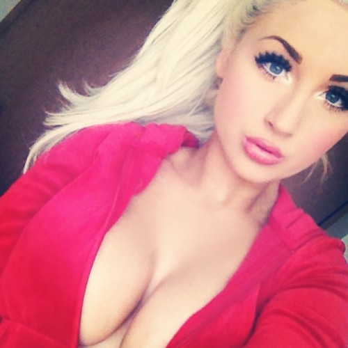 Porn Pics powerfulbimbochoices:  “Bleached Blonde