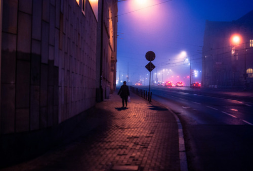 sotick:  By  Erik witsoeIlluminationsI love the way the lights glow and bounce around in heavy fog. Cinematic in so many ways. Good morning from Poznan! Enjoy your Sunday wherever you are. :)