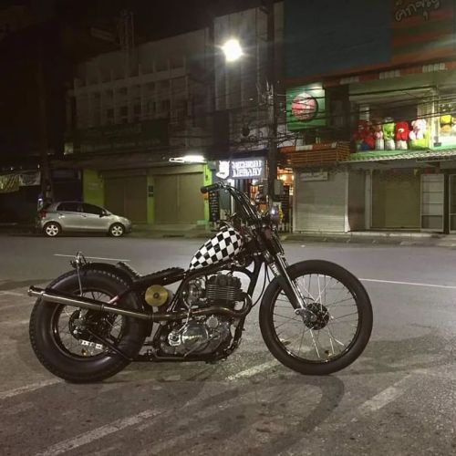 #yamaha #sr500 #Chopper #Bobber #Bratstyle #JapChop #JapStylehttps://www.instagram.com/p/CcsAMt4qG