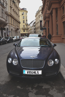 visualechoess:  Bentley Continental GT - by: Purehorsepower 